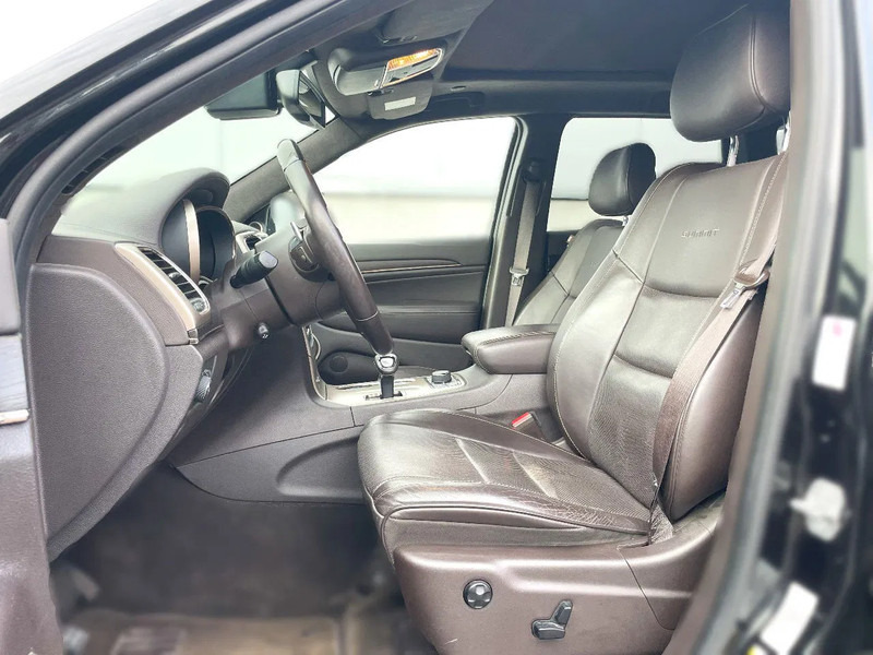 Jeep Grand Cherokee Jeep Grand Cherokee *Export*AHK 2,9t*zetelverw. voor-achter*elektr. zetels*adaptive cruise control - سيارة دفع رباعي: صورة 3 Jeep Grand Cherokee Jeep Grand Cherokee *Export*AHK 2,9t*zetelverw. voor-achter*elektr. zetels*adaptive cruise control - سيارة دفع رباعي: صورة 3