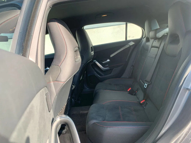 Mercedes-Benz A-Klasse A200 - سيارة: صورة 4 Mercedes-Benz A-Klasse A200 - سيارة: صورة 4