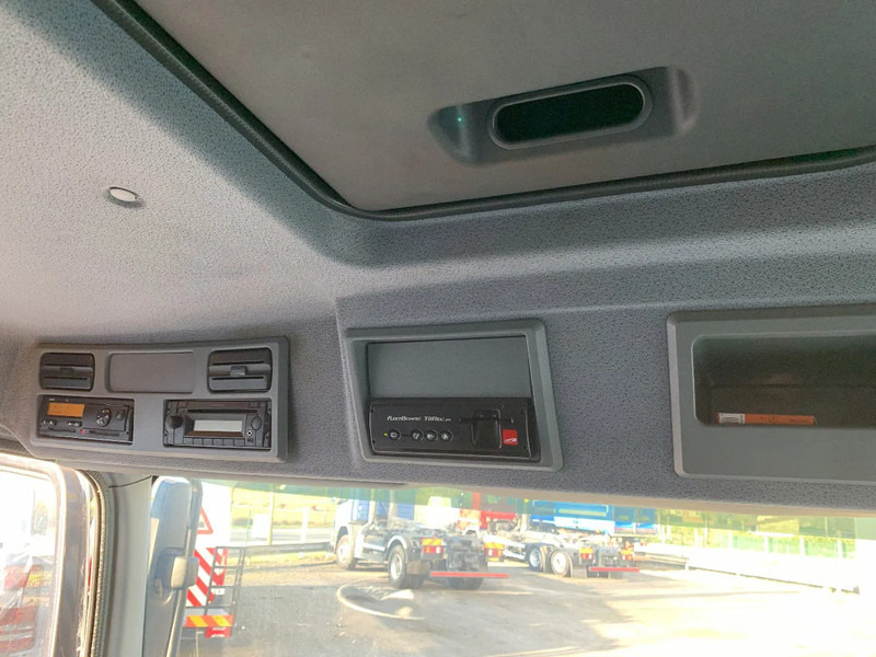 Mercedes-Benz Atego 1018 KOELING*Cruise control*Airconditioning*Geveerde bestuurdersstoel* - شاحنة مقفلة: صورة 4 Mercedes-Benz Atego 1018 KOELING*Cruise control*Airconditioning*Geveerde bestuurdersstoel* - شاحنة مقفلة: صورة 4
