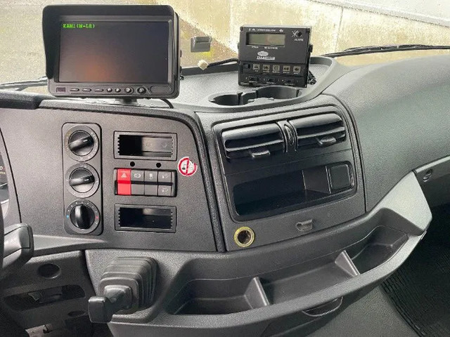 Mercedes-Benz Atego 1221 *Cruise control*Bluetooth*Elektrisch verstelbare en verwarmde spiegels - شاحنة الفريزر: صورة 4 Mercedes-Benz Atego 1221 *Cruise control*Bluetooth*Elektrisch verstelbare en verwarmde spiegels - شاحنة الفريزر: صورة 4