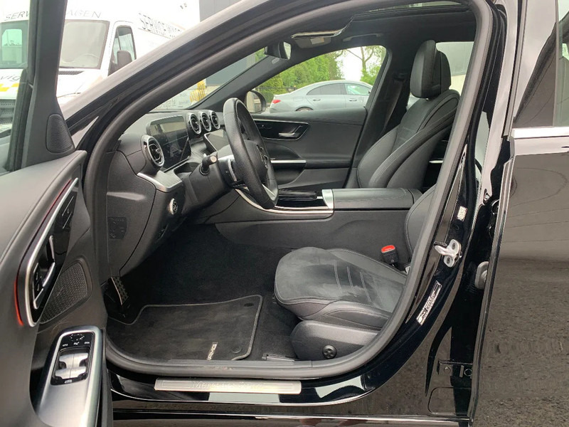 Mercedes-Benz C-Klasse 300*Parktronic*Thermatic*Distronic*Rijstrookassistent*Panoramische dak* - سيارة: صورة 4 Mercedes-Benz C-Klasse 300*Parktronic*Thermatic*Distronic*Rijstrookassistent*Panoramische dak* - سيارة: صورة 4