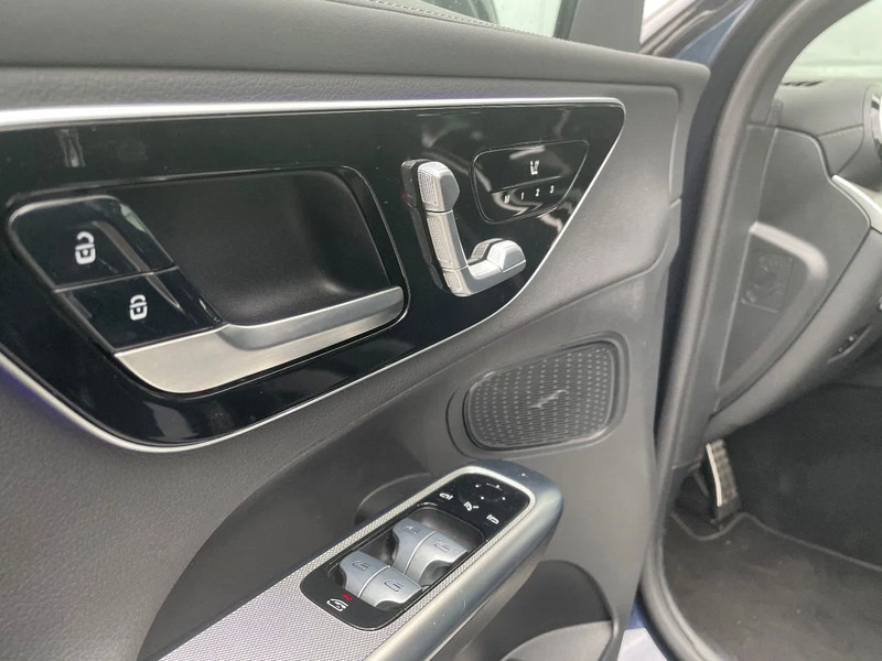 Mercedes-Benz GLC 300de - coupe- AMG - Stuur assistent - Distronic Cruise Control - سيارة دفع رباعي: صورة 4 Mercedes-Benz GLC 300de - coupe- AMG - Stuur assistent - Distronic Cruise Control - سيارة دفع رباعي: صورة 4