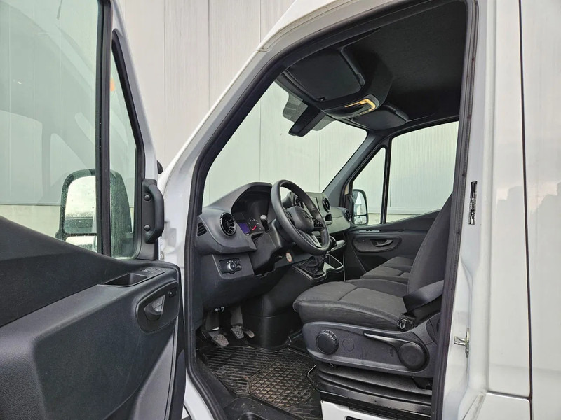 Mercedes-Benz Sprinter 317 L2H2*Achteruitrijcamera*360°camera*Zetelverwarming* - فان: صورة 3 Mercedes-Benz Sprinter 317 L2H2*Achteruitrijcamera*360°camera*Zetelverwarming* - فان: صورة 3