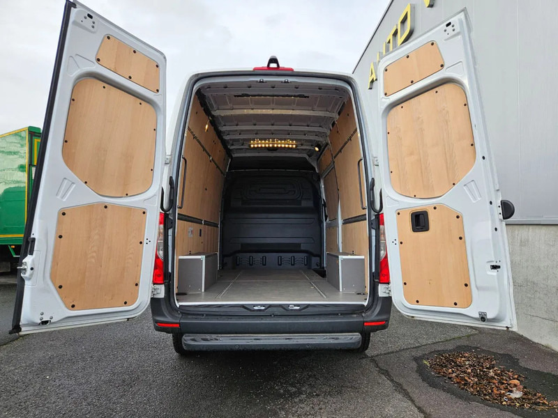 Mercedes-Benz Sprinter 317 L2H2*Achteruitrijcamera*360°camera*Zetelverwarming* Mercedes-Benz Sprinter 317 L2H2*Achteruitrijcamera*360°camera*Zetelverwarming*: صورة 6