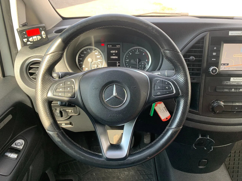 Mercedes-Benz Vito 116 CDI*Koelwagen*Achteruitrijcamera*Navigatie* - شاحنة مُبرّدة للتوصيل, الشاحنات الصغيرة كابينة مزدوجة: صورة 3 Mercedes-Benz Vito 116 CDI*Koelwagen*Achteruitrijcamera*Navigatie* - شاحنة مُبرّدة للتوصيل, الشاحنات الصغيرة كابينة مزدوجة: صورة 3