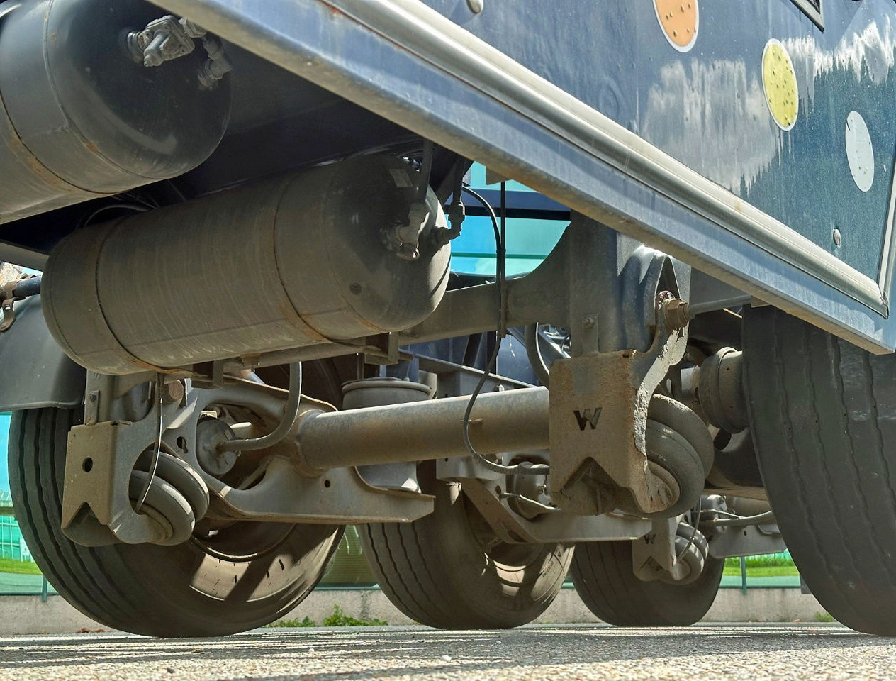 نصف مقطورة لنقل الحاويات Burg BPO 13-27 Ccxlx 40" Galvanised Super Chassis SAF Axles Disc Brakes 2x Lift Axles 3 Pieces IN Stock Super Condition: صورة 11