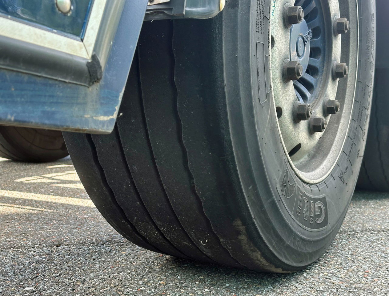 نصف مقطورة لنقل الحاويات Burg BPO 13-27 Ccxlx 40" Galvanised Super Chassis SAF Axles Disc Brakes 2x Lift Axles 3 Pieces IN Stock Super Condition: صورة 18