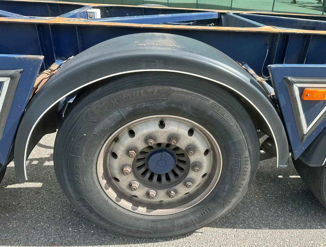 نصف مقطورة لنقل الحاويات Burg BPO 13-27 Ccxlx 40" Galvanised Super Chassis SAF Axles Disc Brakes 2x Lift Axles 3 Pieces IN Stock Super Condition: صورة 17
