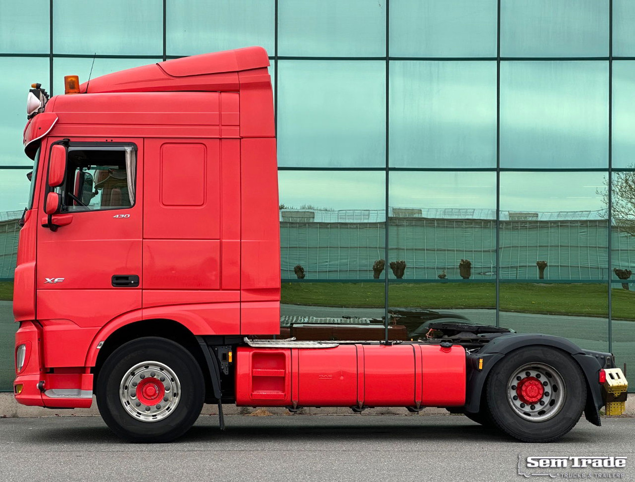 DAF XF 430 SC Euro 6 Only 460.000 KM Retarder - Intarder TOP Condition - وحدة جر: صورة 2 DAF XF 430 SC Euro 6 Only 460.000 KM Retarder - Intarder TOP Condition - وحدة جر: صورة 2