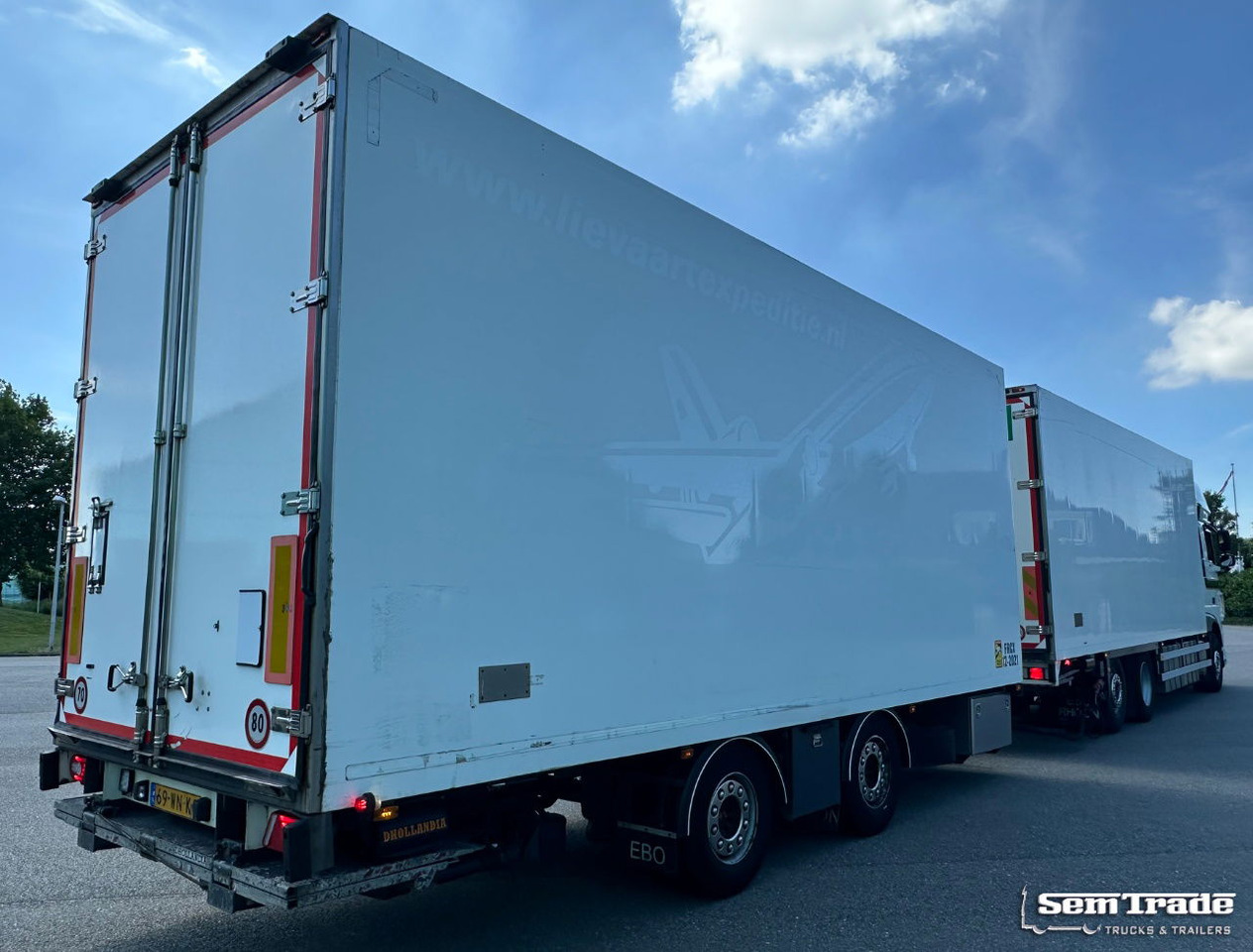 DAF XF 480 FAR SSC 2x Tail Lift 50 CC Trolleys Carrier TRS Iceland Super Condition NL-Combi - شاحنة الفريزر: صورة 5 DAF XF 480 FAR SSC 2x Tail Lift 50 CC Trolleys Carrier TRS Iceland Super Condition NL-Combi - شاحنة الفريزر: صورة 5