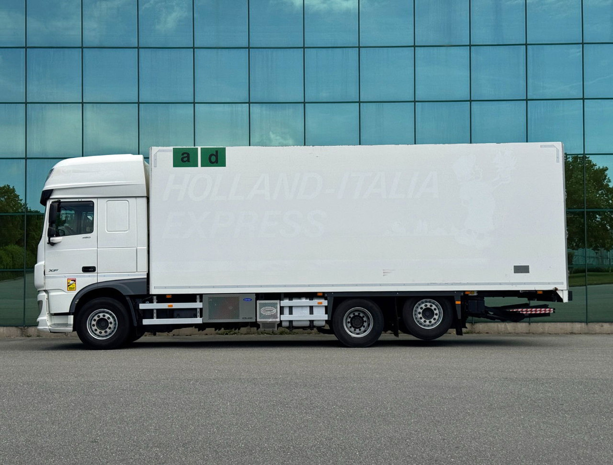 DAF XF 480 FAR SSC 6X2 Carrier TRS Iceland Lift 815 x 250 x 274 CM Inside TOP Co - شاحنة الفريزر: صورة 2 DAF XF 480 FAR SSC 6X2 Carrier TRS Iceland Lift 815 x 250 x 274 CM Inside TOP Co - شاحنة الفريزر: صورة 2