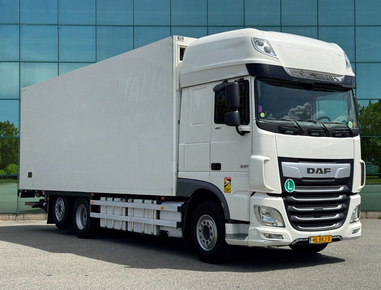 DAF XF 480 FAR SSC 6X2 Carrier TRS Iceland Lift 815 x 250 x 274 CM Inside TOP Co - شاحنة الفريزر: صورة 5 DAF XF 480 FAR SSC 6X2 Carrier TRS Iceland Lift 815 x 250 x 274 CM Inside TOP Co - شاحنة الفريزر: صورة 5