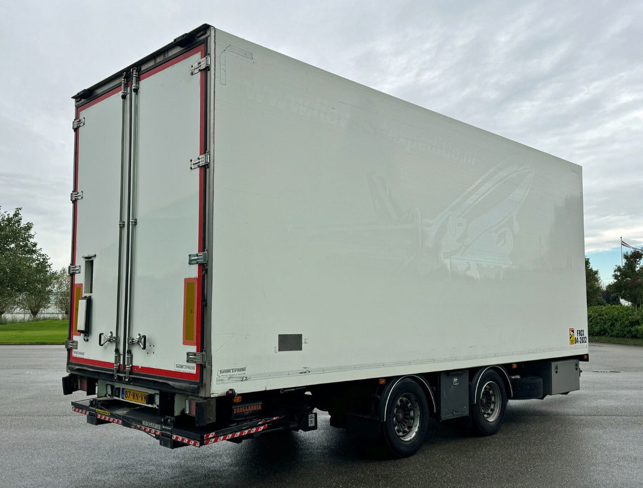 DRACO MZS 218 Wipkar 750 x 250 x 290 CM Inside Tail Lift 2021 TRS Iceland TOP Condition NL Trailertrailer - مقطورة صندوق مغلق: صورة 5 DRACO MZS 218 Wipkar 750 x 250 x 290 CM Inside Tail Lift 2021 TRS Iceland TOP Condition NL Trailertrailer - مقطورة صندوق مغلق: صورة 5