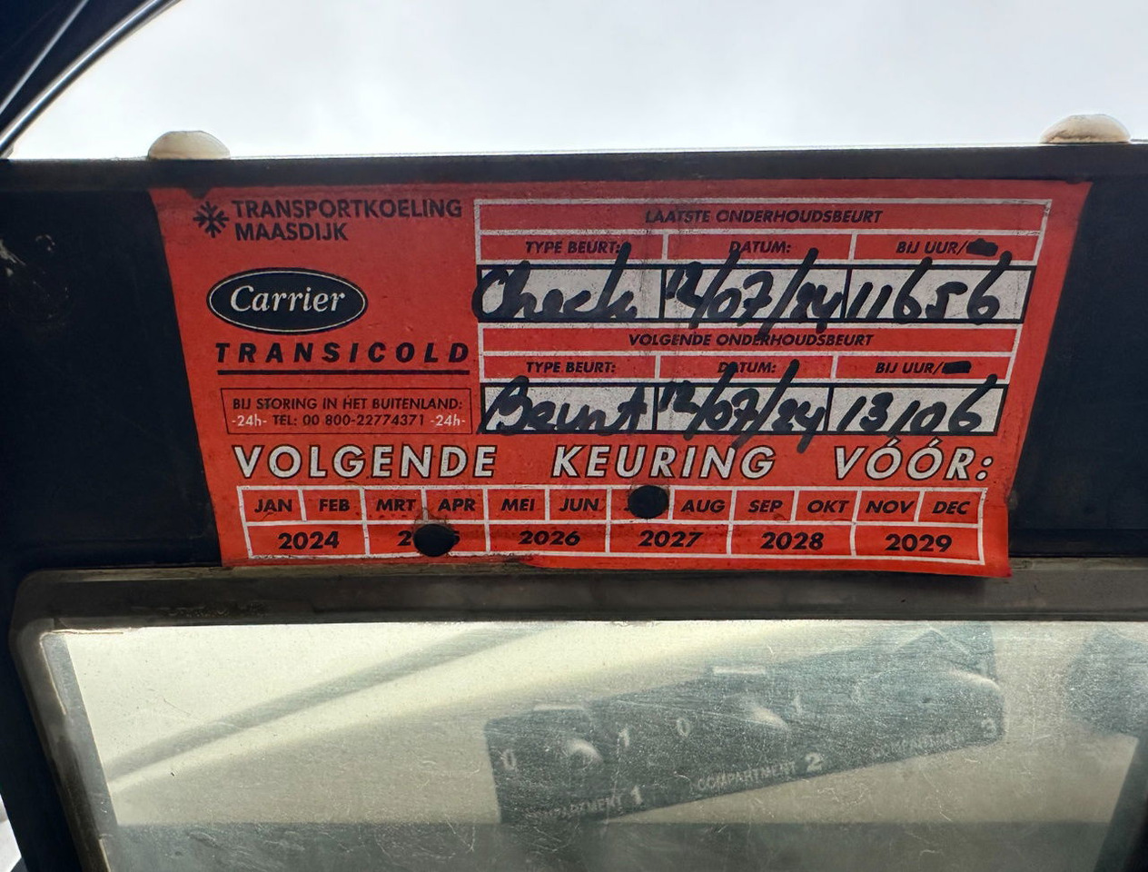 نصف مقطورة مُبرِّدة Gray and Adams City Trailer Carrier Vector 1850 MT TRI-Temp Tail Lift Side Door Steering Axle 3 Pieces Available: صورة 9