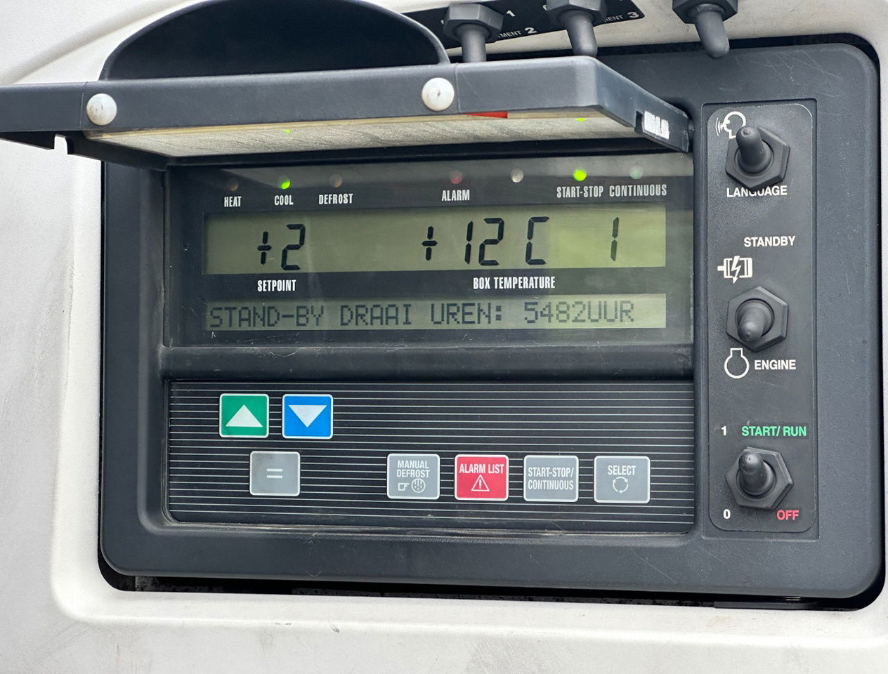 نصف مقطورة مُبرِّدة Gray and Adams City Trailer Carrier Vector 1850 MT TRI-Temp Tail Lift Side Door Steering Axle 3 Pieces Available: صورة 8