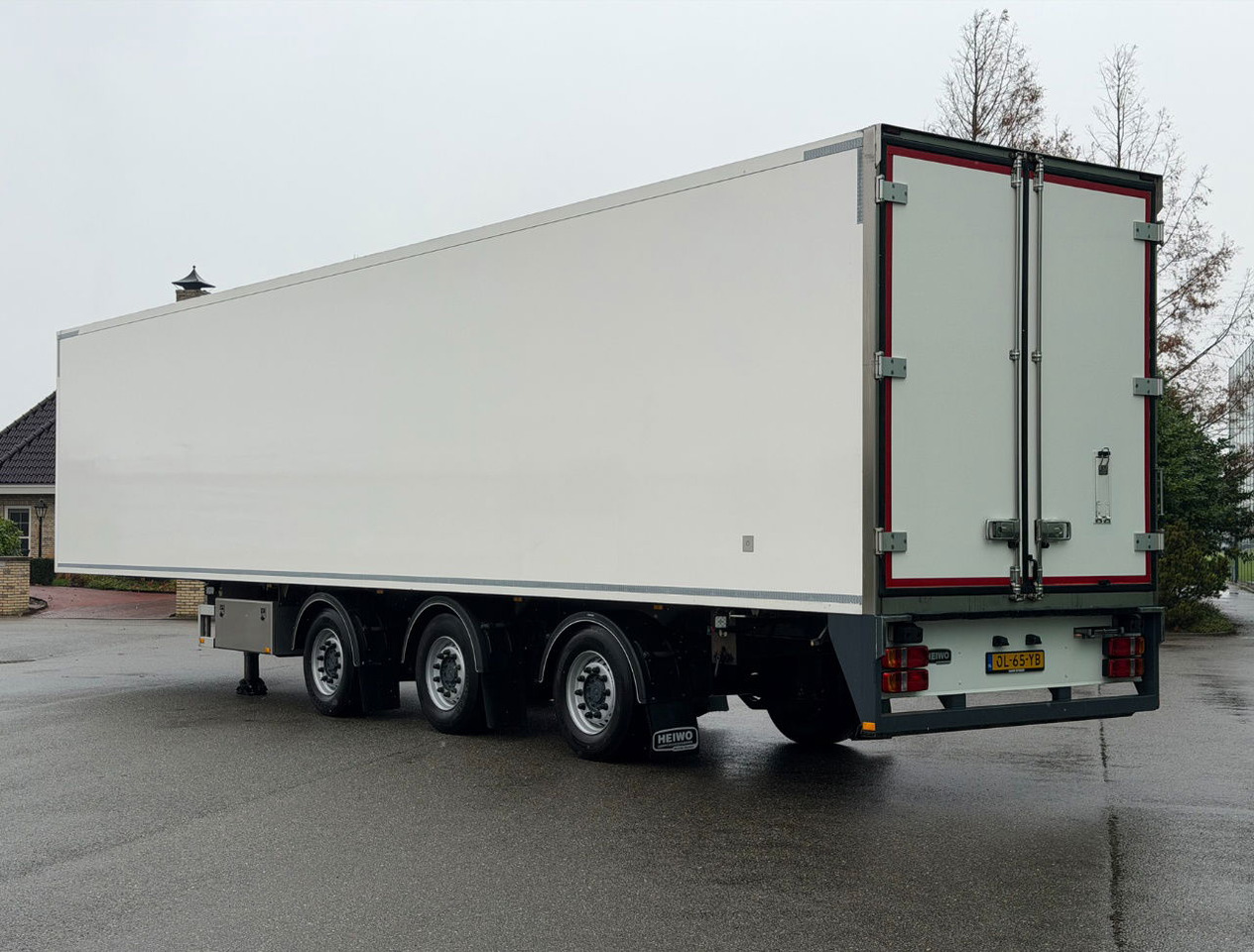 HTF Heiwo 1340 x 250 x 265 Carrier Maxima 2x Liftas Stuuras Super Staat - نصف مقطورة مُبرِّدة: صورة 3 HTF Heiwo 1340 x 250 x 265 Carrier Maxima 2x Liftas Stuuras Super Staat - نصف مقطورة مُبرِّدة: صورة 3