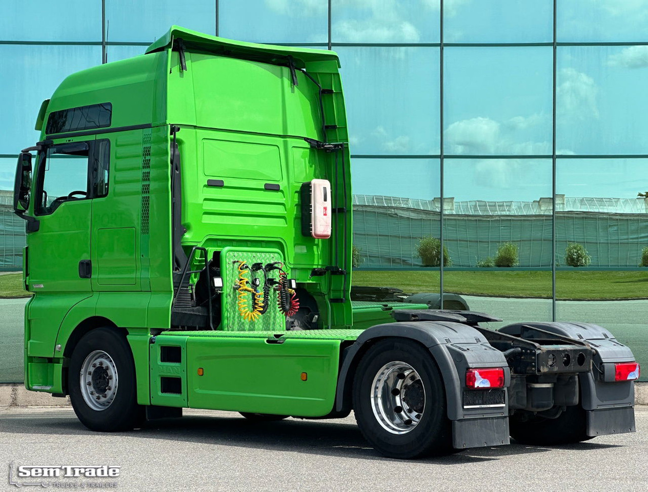 MAN TGX 18.460 Euro 6 Only 697.000 KM 2X Tanks TOP Condition BE-Truck - وحدة جر: صورة 3 MAN TGX 18.460 Euro 6 Only 697.000 KM 2X Tanks TOP Condition BE-Truck - وحدة جر: صورة 3