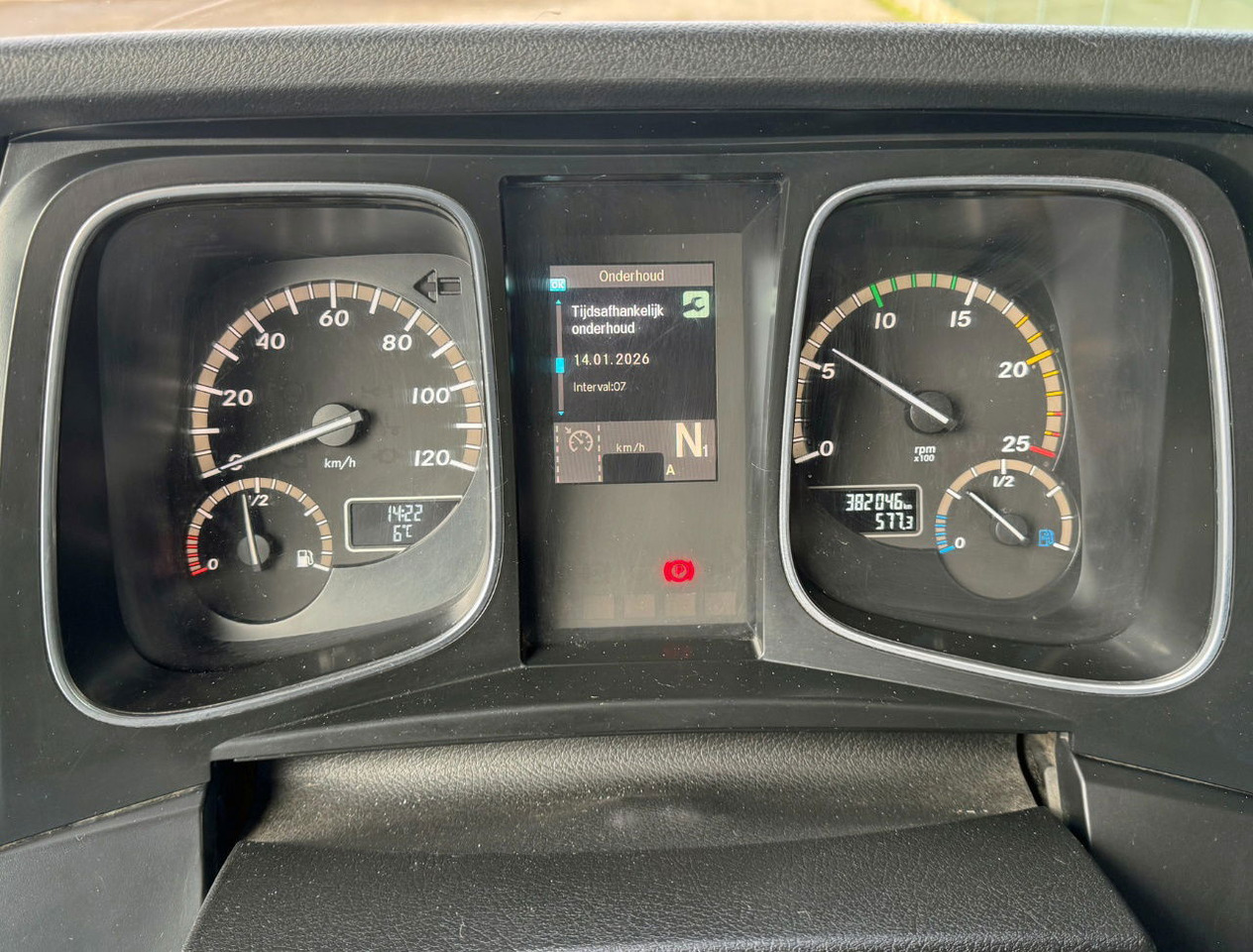 وحدة جر Mercedes-Benz Actros 1945 382.000 KM NEW TUV APK PTO + Hydraulics TOP Condition: صورة 14