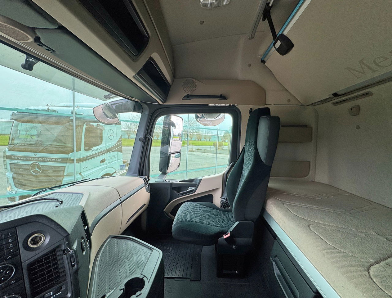 وحدة جر Mercedes-Benz Actros 1945 382.000 KM NEW TUV APK PTO + Hydraulics TOP Condition: صورة 10