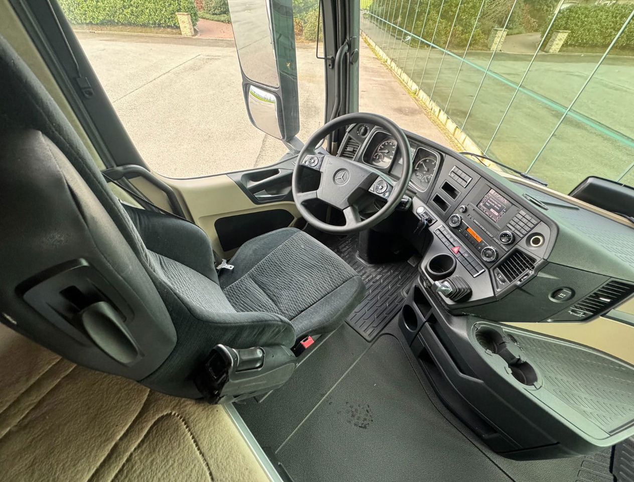 وحدة جر Mercedes-Benz Actros 1945 382.000 KM NEW TUV APK PTO + Hydraulics TOP Condition: صورة 8