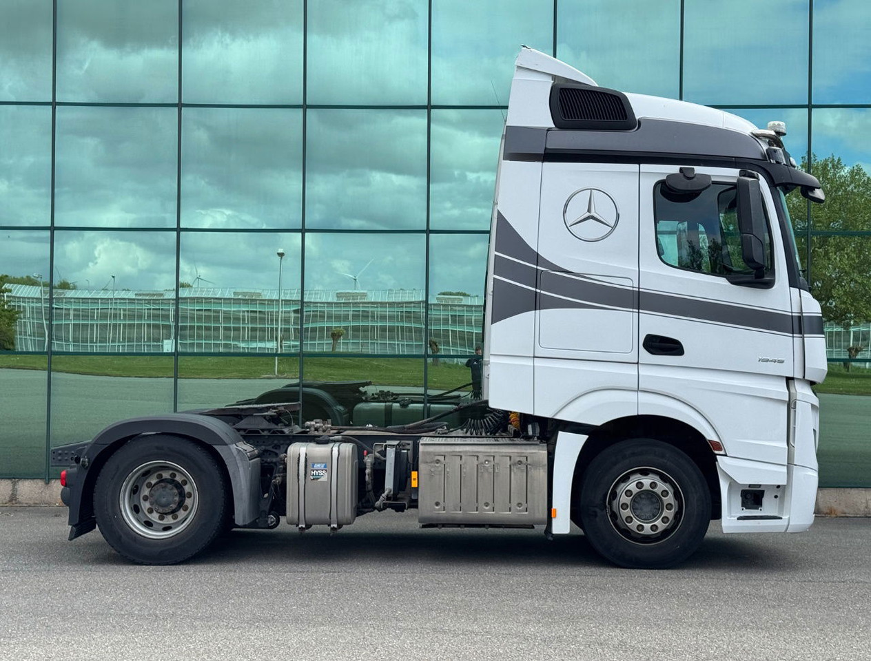 Mercedes-Benz Actros 1945 382.000 KM NEW TUV APK PTO + Hydraulics TOP Condition - وحدة جر: صورة 5 Mercedes-Benz Actros 1945 382.000 KM NEW TUV APK PTO + Hydraulics TOP Condition - وحدة جر: صورة 5
