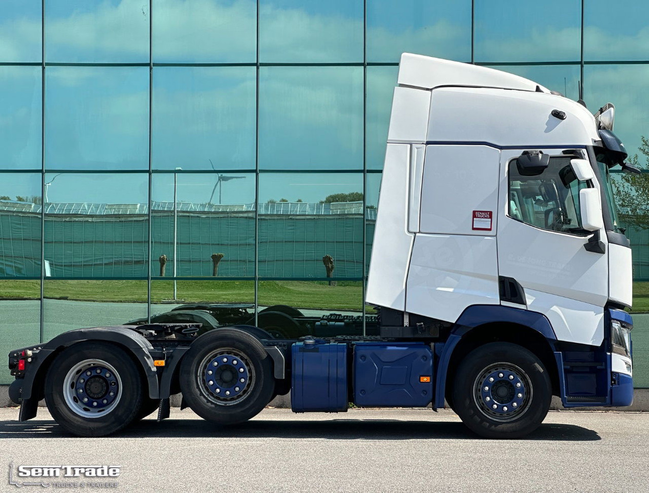 Renault T460 Comfort Euro 6 Only 654.000 KM 2X Tanks NL-Truck - وحدة جر: صورة 5 Renault T460 Comfort Euro 6 Only 654.000 KM 2X Tanks NL-Truck - وحدة جر: صورة 5