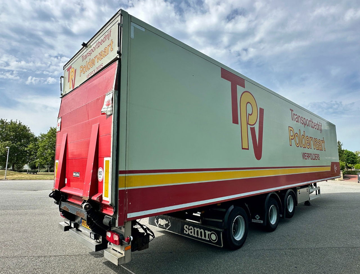 Samro 3-AS Stuuras 3 Tons Achtersluitklep - نصف مقطورة مُبرِّدة: صورة 5 Samro 3-AS Stuuras 3 Tons Achtersluitklep - نصف مقطورة مُبرِّدة: صورة 5