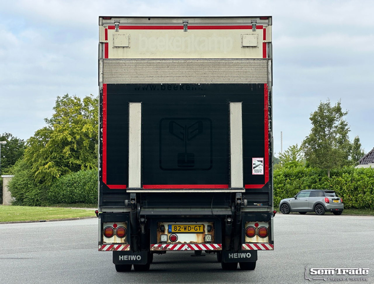 Scania R450 Retarder TRS Cooling Heiwo Isolated Boxes Tail Lift NL-Combi - شاحنة الفريزر: صورة 4 Scania R450 Retarder TRS Cooling Heiwo Isolated Boxes Tail Lift NL-Combi - شاحنة الفريزر: صورة 4