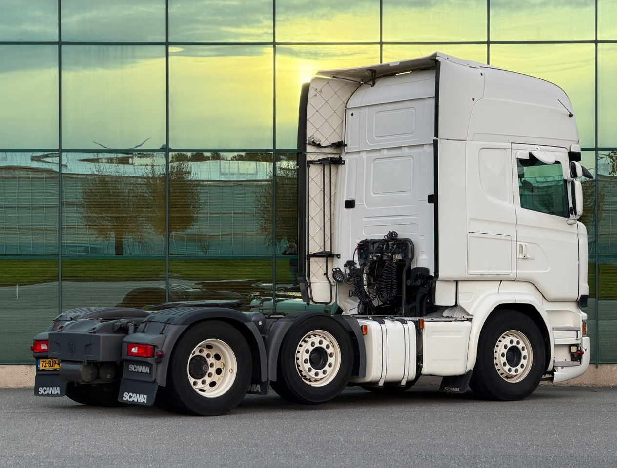 Scania R450 Topline 6X2 Twinsteer Retarder 2X Tanks Park Cooling TOP Condition - وحدة جر: صورة 4 Scania R450 Topline 6X2 Twinsteer Retarder 2X Tanks Park Cooling TOP Condition - وحدة جر: صورة 4