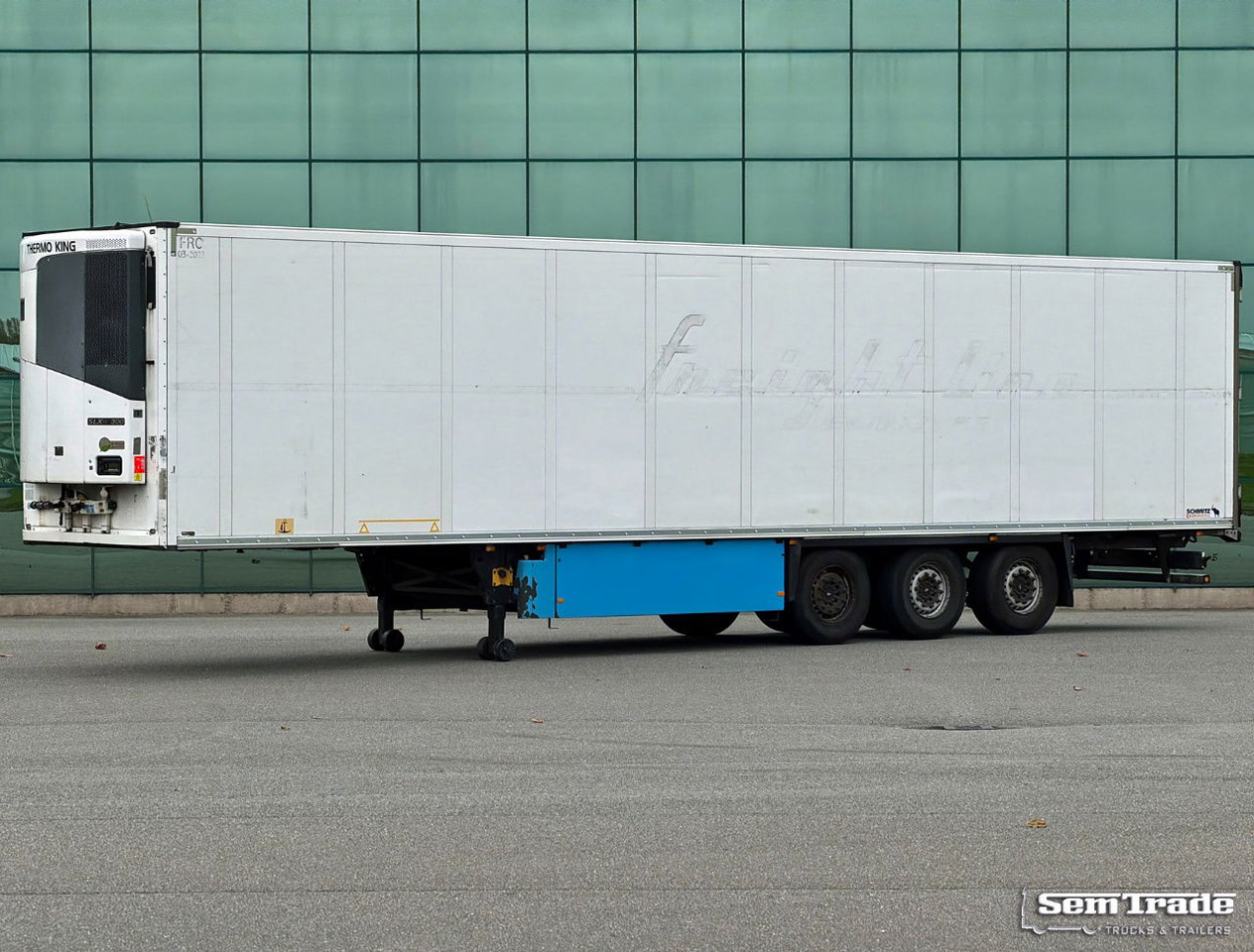 Schmitz Cargobull SCBS3B Thermo King SLXe300 Lift Axle 1340x250x270 Inside NL-Trailer - نصف مقطورة مُبرِّدة: صورة 1 Schmitz Cargobull SCBS3B Thermo King SLXe300 Lift Axle 1340x250x270 Inside NL-Trailer - نصف مقطورة مُبرِّدة: صورة 1