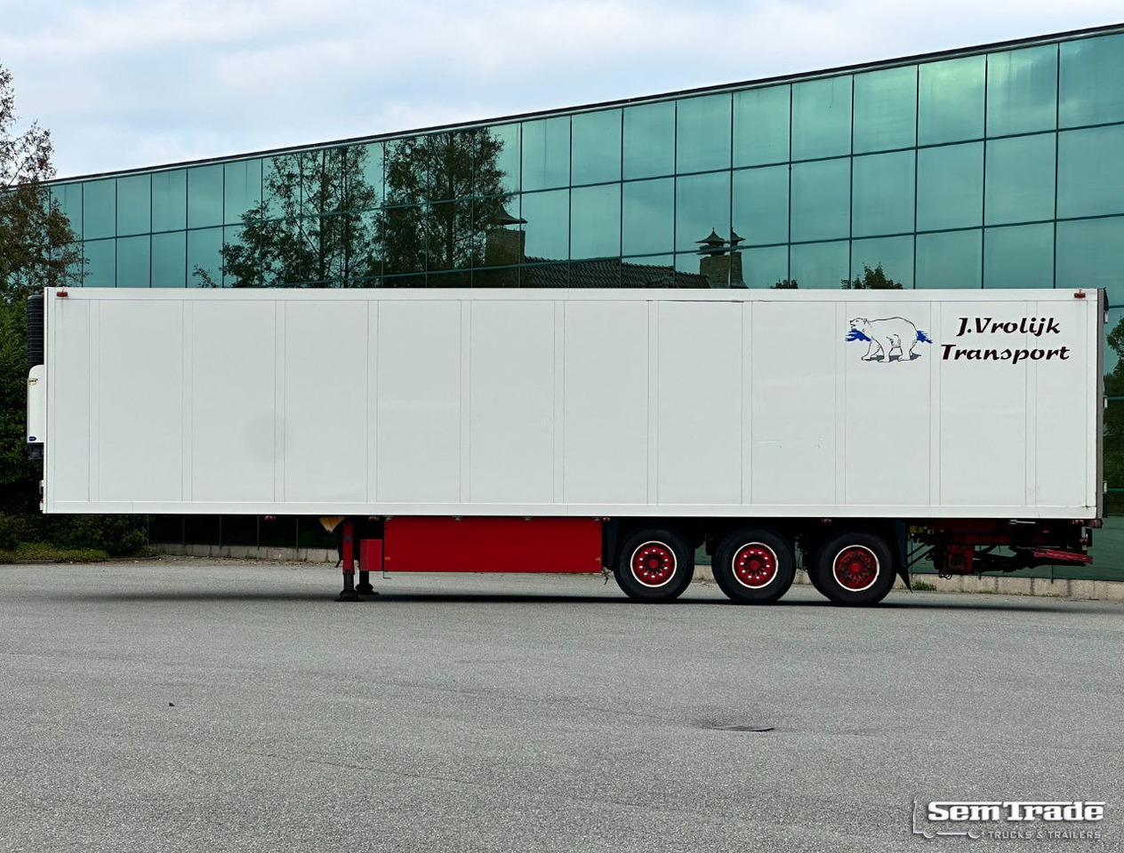Schmitz Cargobull SKO 24 Carrier Maxima 1300 Flower Wide 2X Lift Axle - نصف مقطورة مُبرِّدة: صورة 2 Schmitz Cargobull SKO 24 Carrier Maxima 1300 Flower Wide 2X Lift Axle - نصف مقطورة مُبرِّدة: صورة 2