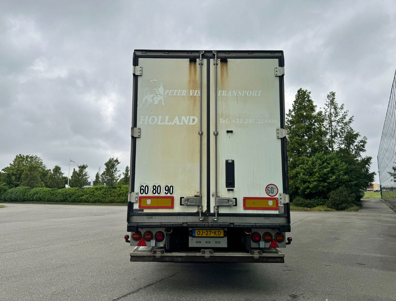 Schmitz Cargobull SKO24 Thermo King SL200e Only 8.900 Hours 270 CM High 250 CM W - نصف مقطورة مُبرِّدة: صورة 4 Schmitz Cargobull SKO24 Thermo King SL200e Only 8.900 Hours 270 CM High 250 CM W - نصف مقطورة مُبرِّدة: صورة 4