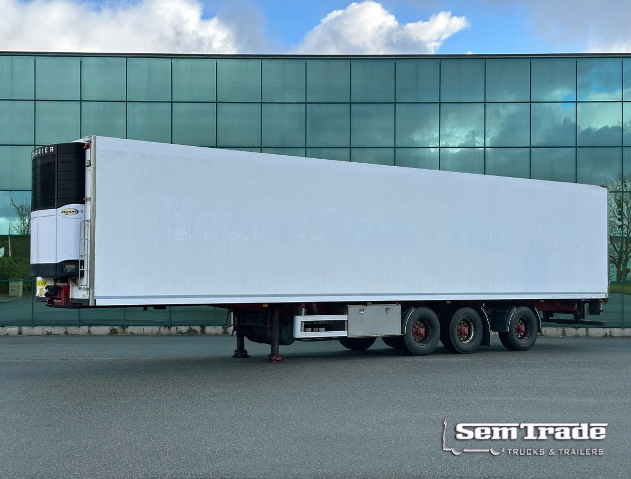 Van Eck 3 AS Koel Vries Carrier Vector 1800 Zeer Mooi Chassis Stuuras Tridec - نصف مقطورة مُبرِّدة: صورة 1 Van Eck 3 AS Koel Vries Carrier Vector 1800 Zeer Mooi Chassis Stuuras Tridec - نصف مقطورة مُبرِّدة: صورة 1