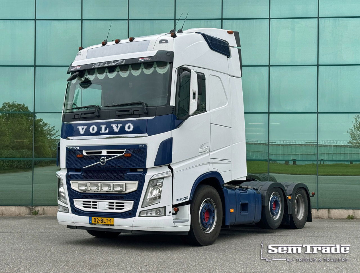 Volvo FH Globetrotter 6X2 701.000 KM Super Condition NL Truck - وحدة جر: صورة 1 Volvo FH Globetrotter 6X2 701.000 KM Super Condition NL Truck - وحدة جر: صورة 1