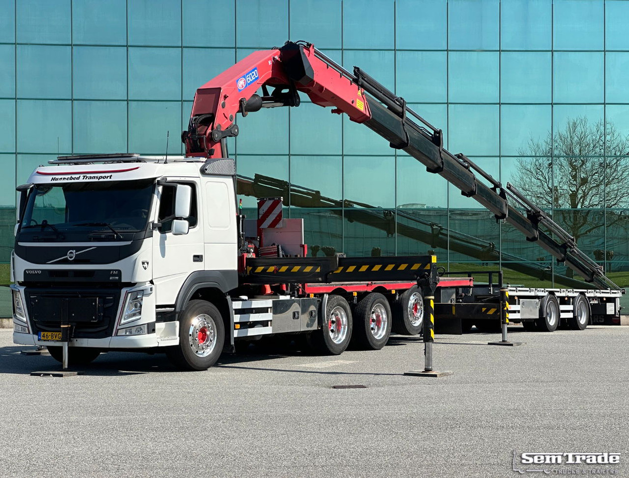 Volvo FMX 540 8X4 HMF 6020 K8 Kraan 231.000 KM + 2023 Sterk Trailer Super Condit - شاحنة كرين: صورة 1 Volvo FMX 540 8X4 HMF 6020 K8 Kraan 231.000 KM + 2023 Sterk Trailer Super Condit - شاحنة كرين: صورة 1