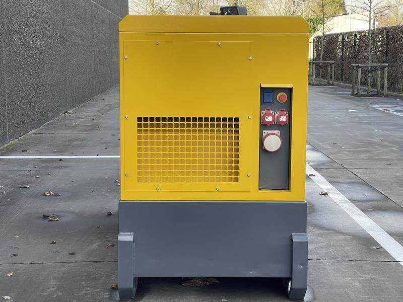 Atlas-Copco QAS 100 ST3 - مجموعة المولدات: صورة 2 Atlas-Copco QAS 100 ST3 - مجموعة المولدات: صورة 2