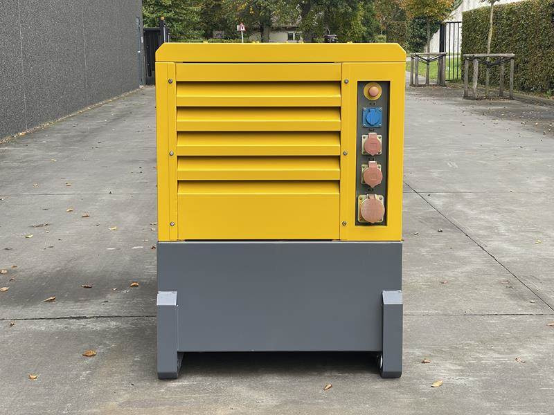 Atlas-Copco QAS 40 GPS - مجموعة المولدات: صورة 2 Atlas-Copco QAS 40 GPS - مجموعة المولدات: صورة 2