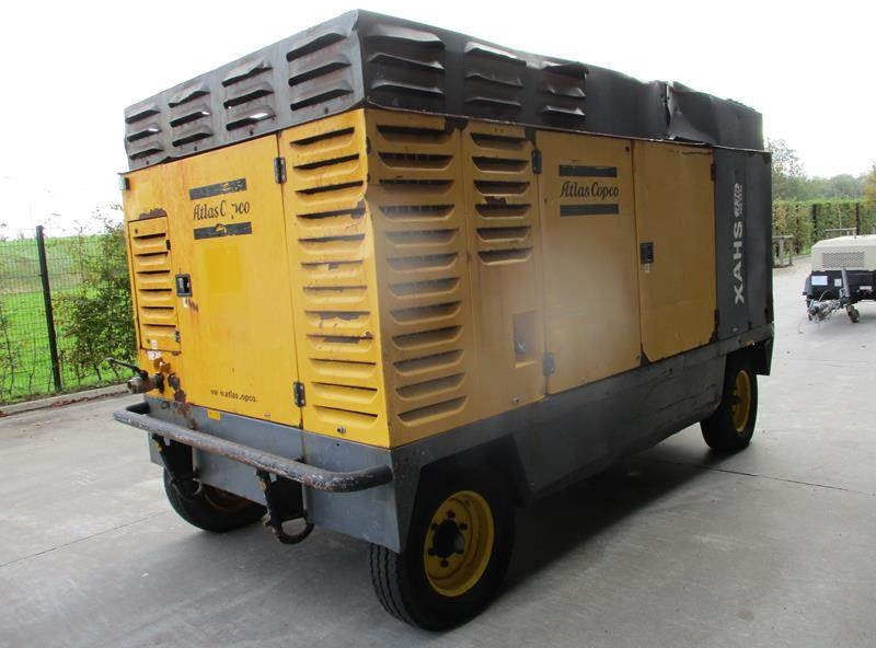 Atlas-Copco XAHS 336 CD - الضاغط: صورة 2 Atlas-Copco XAHS 336 CD - الضاغط: صورة 2