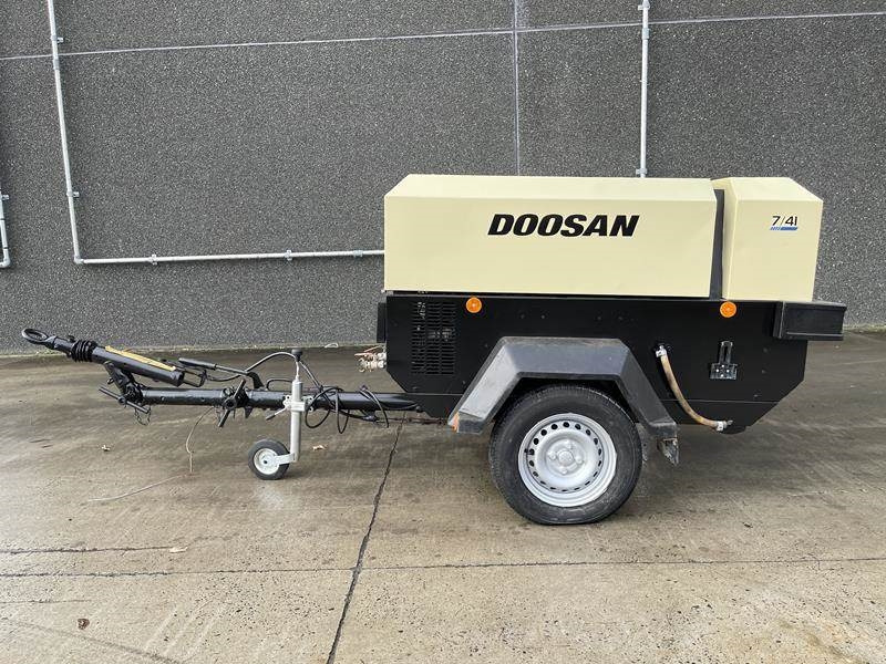 Doosan 7 / 41 - N - الضاغط: صورة 1 Doosan 7 / 41 - N - الضاغط: صورة 1