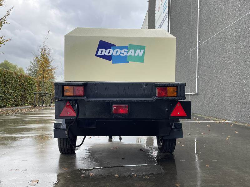 الضاغط Doosan 7 / 41 - N: صورة 9