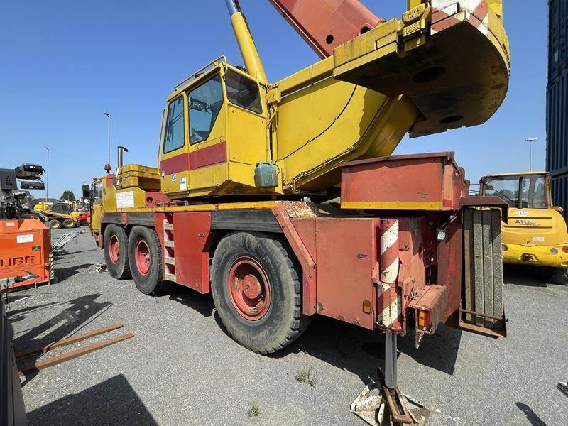 Liebherr LTM 1050 / 1 - رافعة لجميع التضاريس: صورة 5 Liebherr LTM 1050 / 1 - رافعة لجميع التضاريس: صورة 5