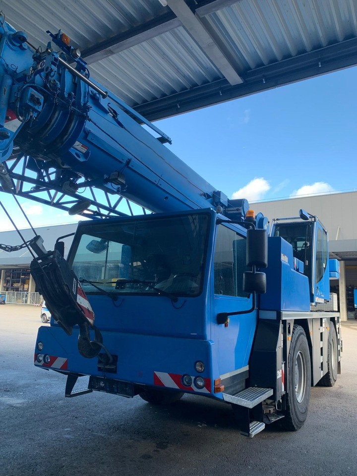 LIEBHERR LTM 1030-2.1 - موبايل كرين: صورة 2 LIEBHERR LTM 1030-2.1 - موبايل كرين: صورة 2