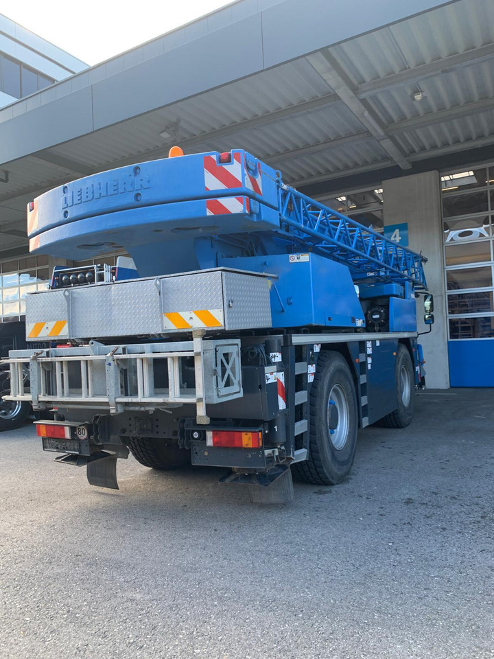 LIEBHERR LTM 1030-2.1 - موبايل كرين: صورة 4 LIEBHERR LTM 1030-2.1 - موبايل كرين: صورة 4