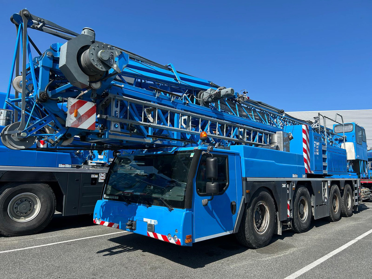 Liebherr MK 88 Plus - موبايل كرين: صورة 1 Liebherr MK 88 Plus - موبايل كرين: صورة 1