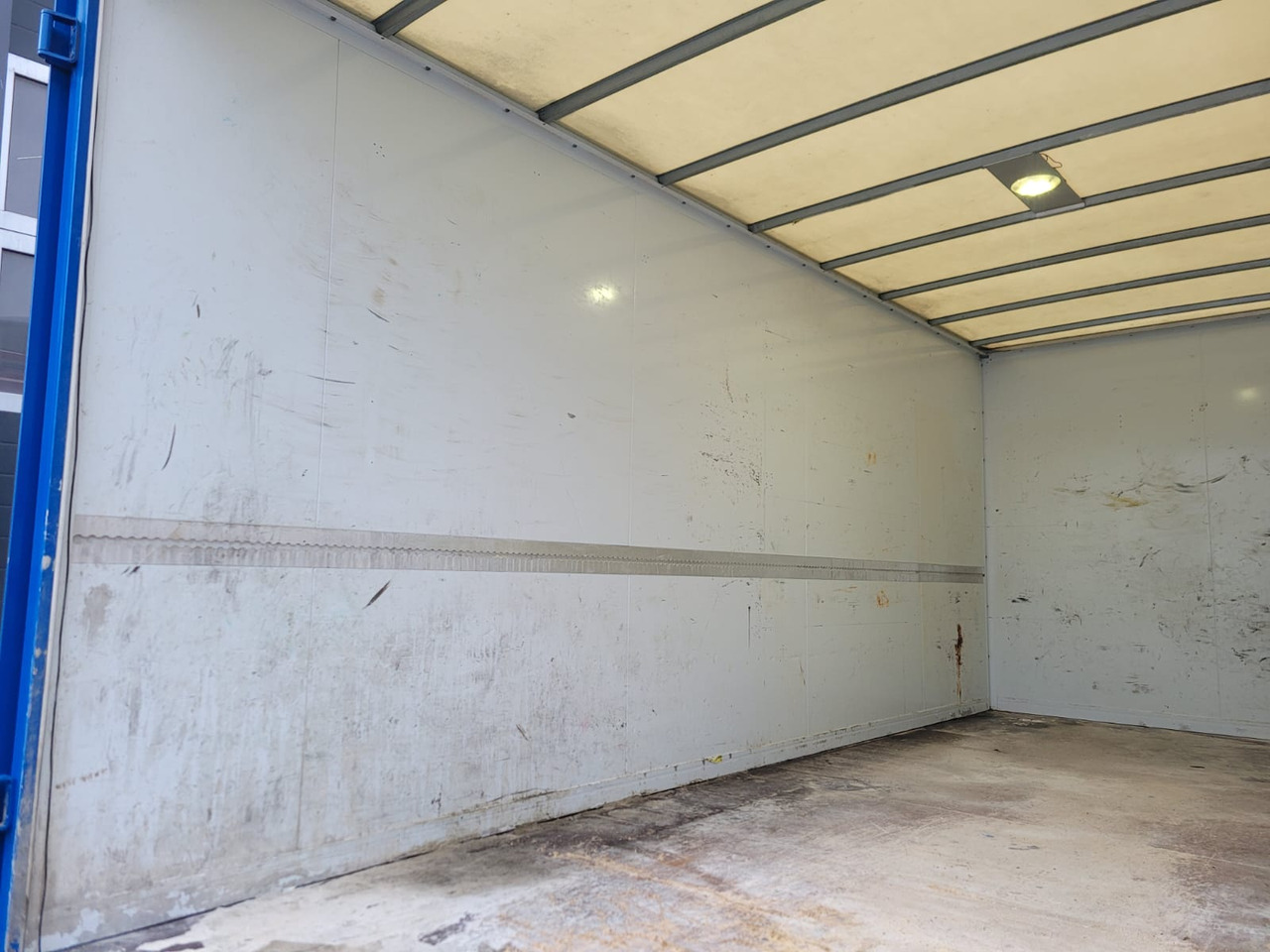 FORD TRANSIT KONTENER FORD TRANSIT KONTENER: صورة 7 FORD TRANSIT KONTENER FORD TRANSIT KONTENER: صورة 7