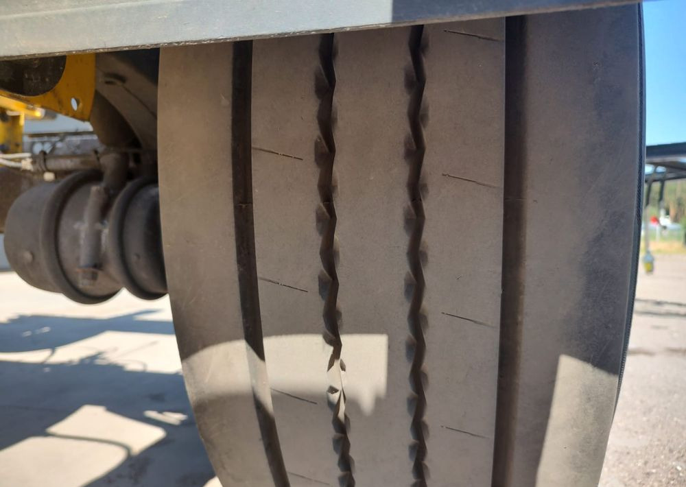 Krone Przyczepa BDF Krone - مقطورة نقل الحاويات: صورة 4 Krone Przyczepa BDF Krone - مقطورة نقل الحاويات: صورة 4