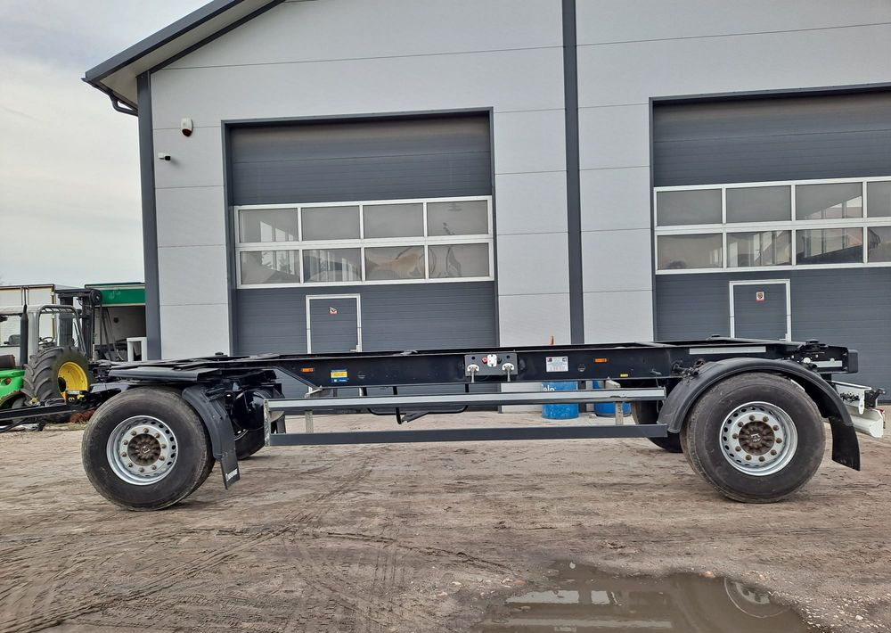 Krone Przyczepa BDF Krone - مقطورة نقل الحاويات: صورة 1 Krone Przyczepa BDF Krone - مقطورة نقل الحاويات: صورة 1