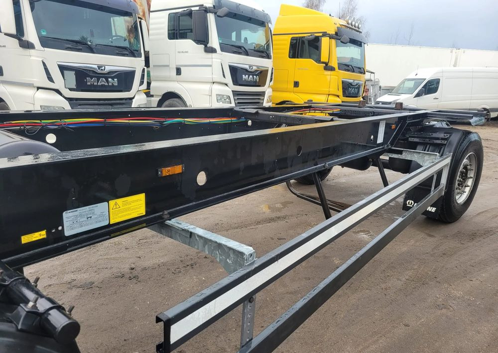 Krone Przyczepa BDF - مقطورة نقل الحاويات: صورة 2 Krone Przyczepa BDF - مقطورة نقل الحاويات: صورة 2