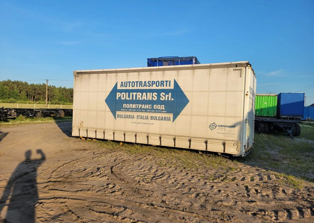 Krone Zabudowa Firanka - حاوية قابلة للتبديل ستارة جانبية: صورة 3 Krone Zabudowa Firanka - حاوية قابلة للتبديل ستارة جانبية: صورة 3