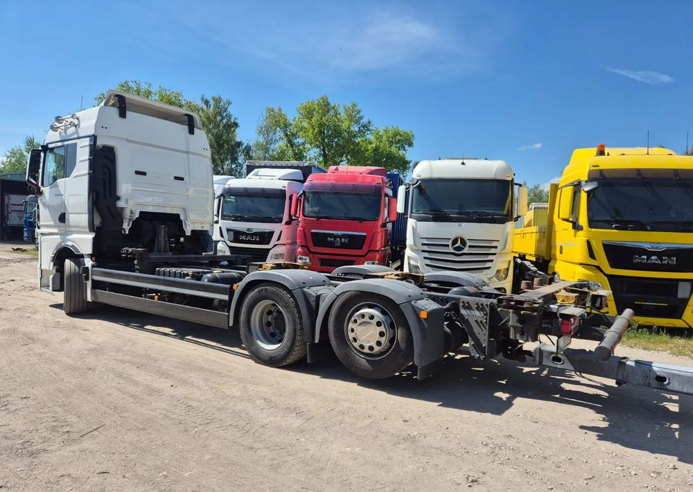 MAN MAN TGX BDF 26-510 oś skrętna - شاحنة هيكل كابينة: صورة 3 MAN MAN TGX BDF 26-510 oś skrętna - شاحنة هيكل كابينة: صورة 3